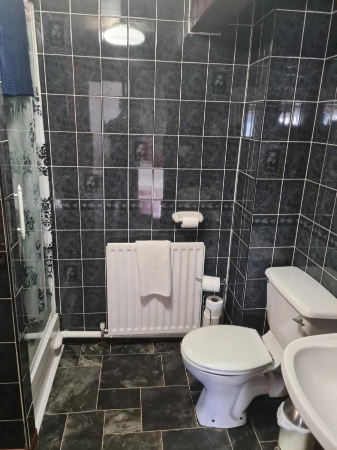 Brown Cow Apartment Dalton in Furness Exterior photo